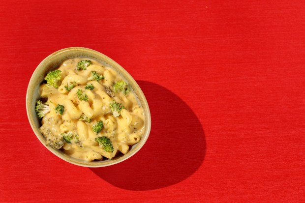 Franklin's Mac and Cheesy Noodle Cheddar and Broccoli Soup served during the Peanuts Celebration at Knott's Berry Farm. (Photo courtesy of Knott's)
